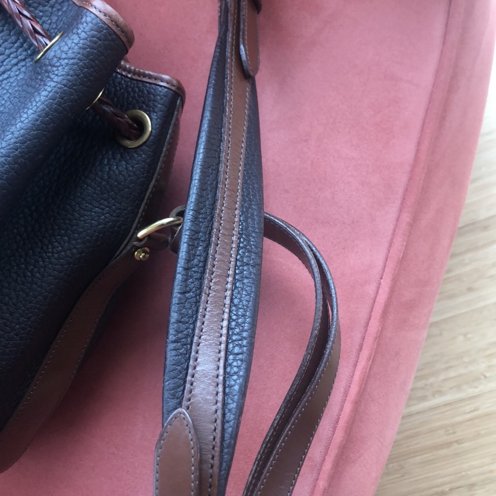 Vintage Dooney & Bourke drawstring bucket bag - Picture 8 of 10